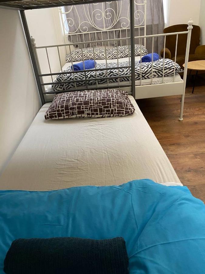 Centrale Rooms Budapest Luaran gambar